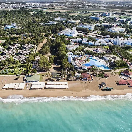 Ally Resort Side